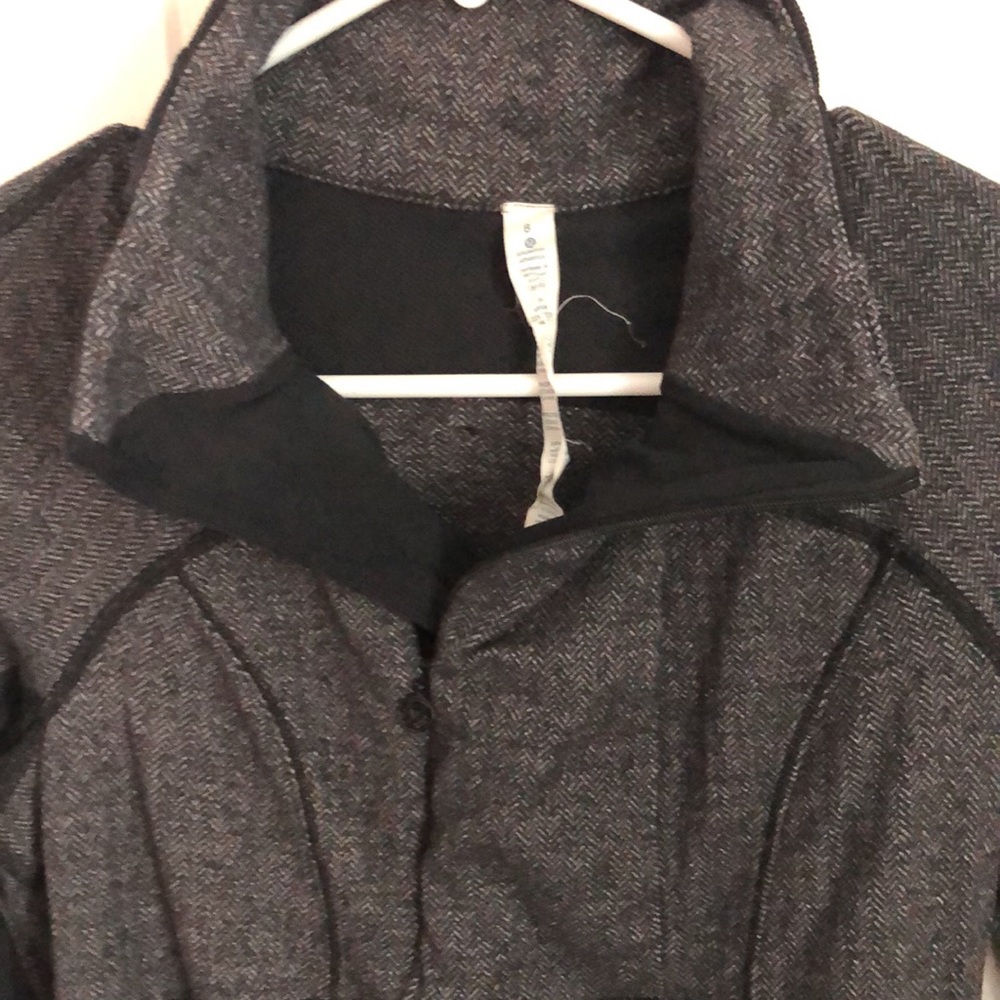 Lululemon Pullover - image 5